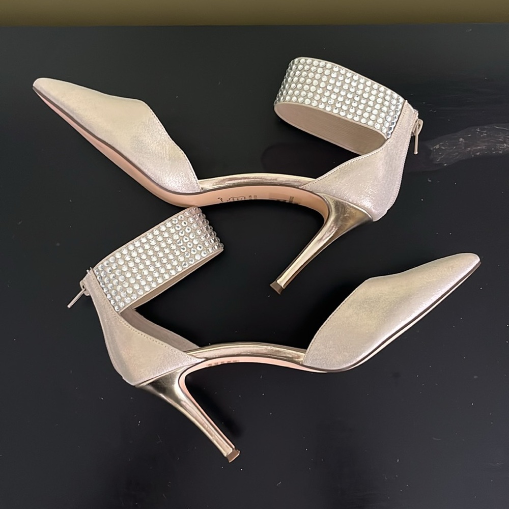 Nina D'Orsay Gold Pointed Toe Heels With studded Ankle Strap